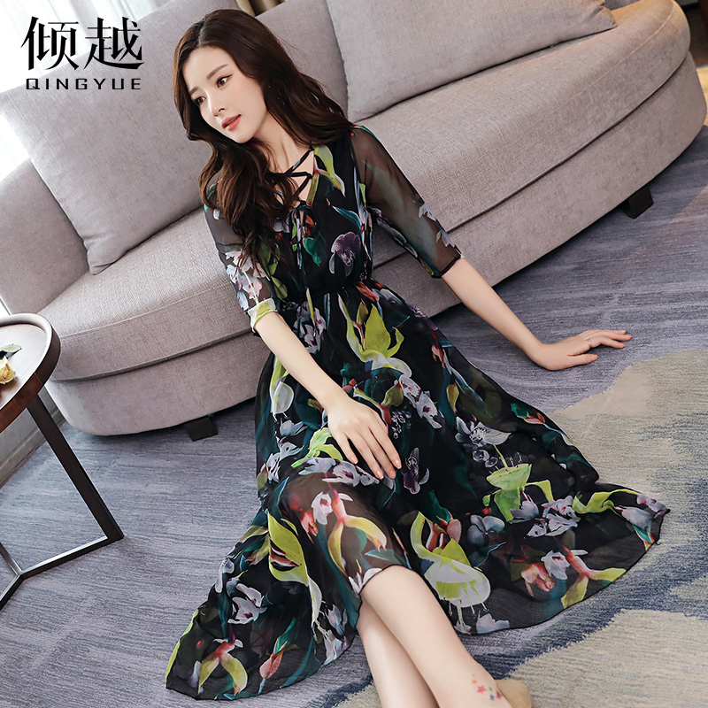 傾越2017夏季新款套頭短袖雪紡連衣裙女中長款修身顯瘦度假長裙潮