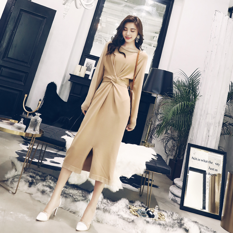 港味針織連衣裙女秋季2018新款中長款氣質名媛修身收腰包臀裙子潮