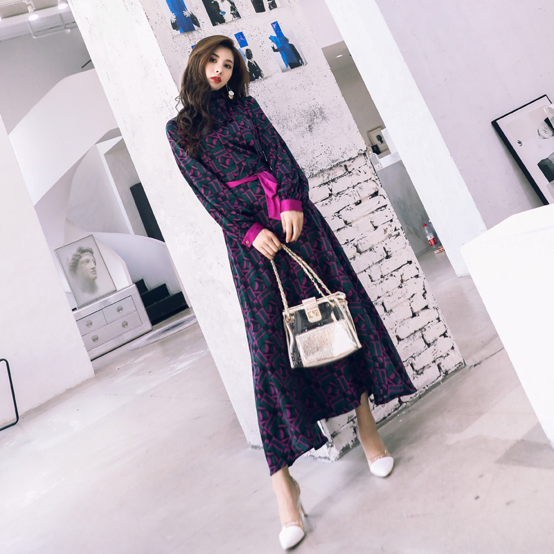 2018早秋新款復古長袖印花連衣裙女中長款收腰遮肚子長袖氣質長裙