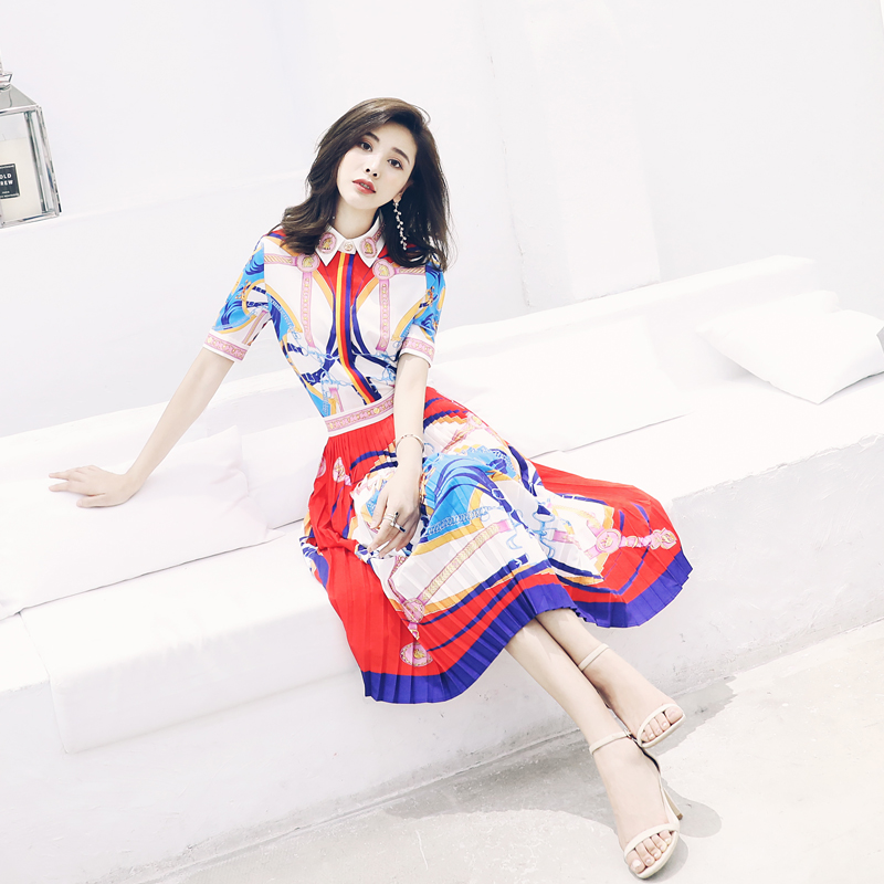 s秀2018新款女裝時尚印花短袖T恤兩件套修身套裝裙百褶半身裙夏潮