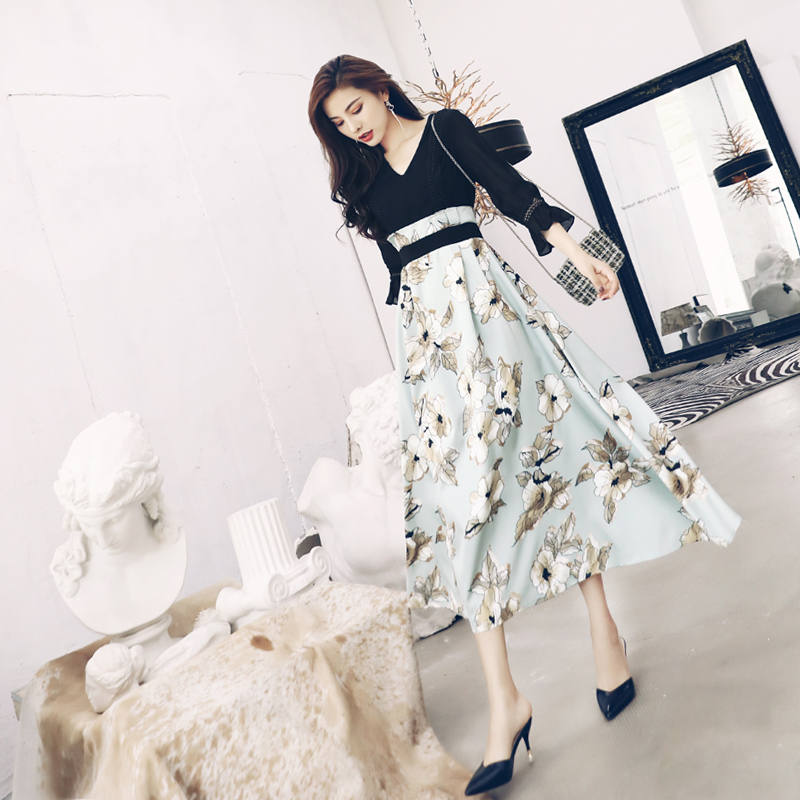 中袖拼接連衣裙女中長款2018秋季新款女裝時尚修身收腰chic早秋裙