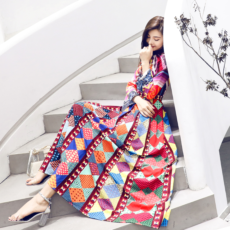 連衣裙女2018夏季新款印花大擺顯瘦過膝長裙中長款長袖復古秋裙子