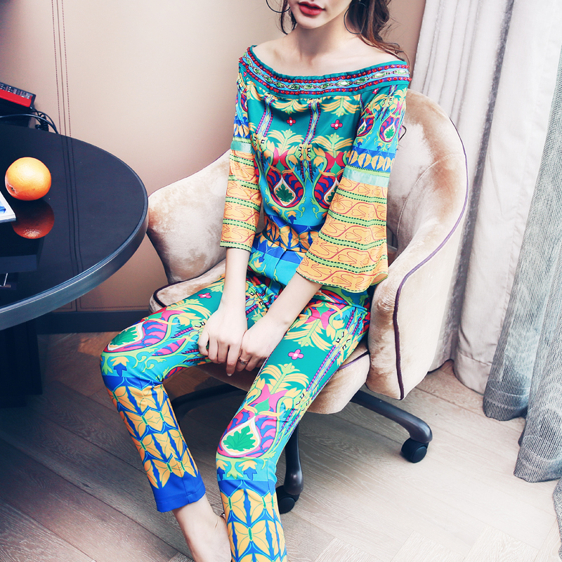 s秀一字肩小心機網紅洋氣時髦復古漏臍港味時尚套裝女夏2018新款