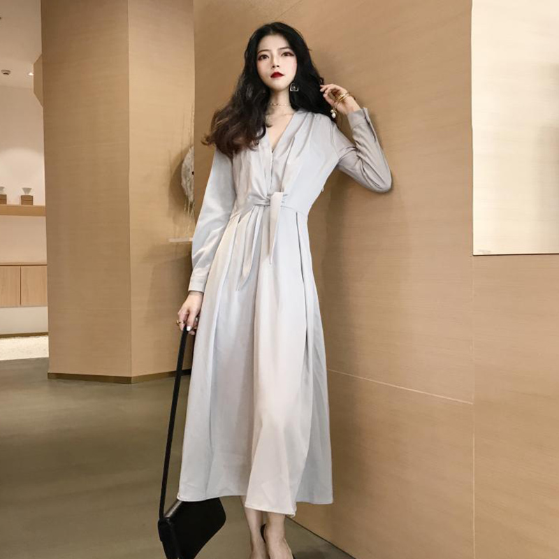 晚晚風2018新款秋季韓版女百搭時尚純色復古chic潮收腰連衣裙長裙
